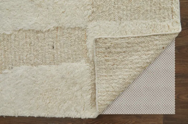 6' X 9' Ivory Wool Geometric Hand Woven Area Rug