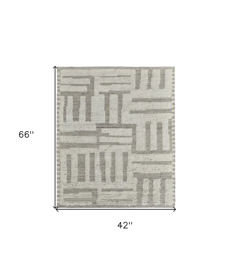 4' X 6' Gray and Ivory Wool Geometric Hand Woven Area Rug