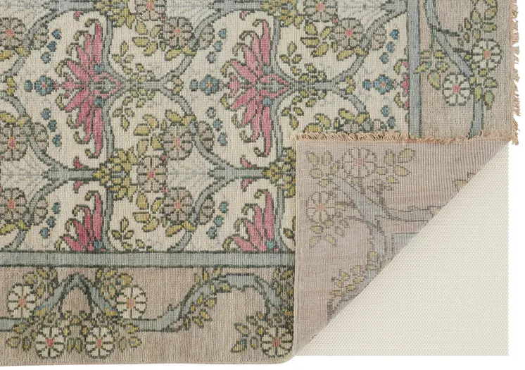 8' X 10' Ivory Gray and Pink Wool Floral Hand Knotted Area Rug