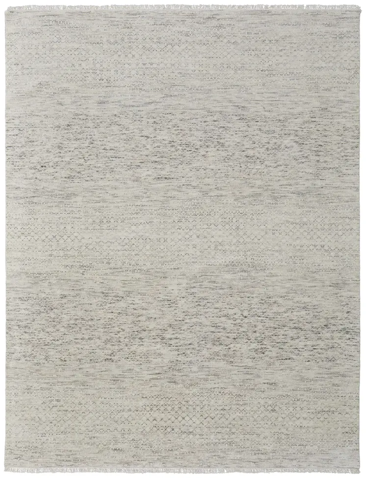 8' X 10' Ivory and Gray Wool Hand Knotted Area Rug With Fringe