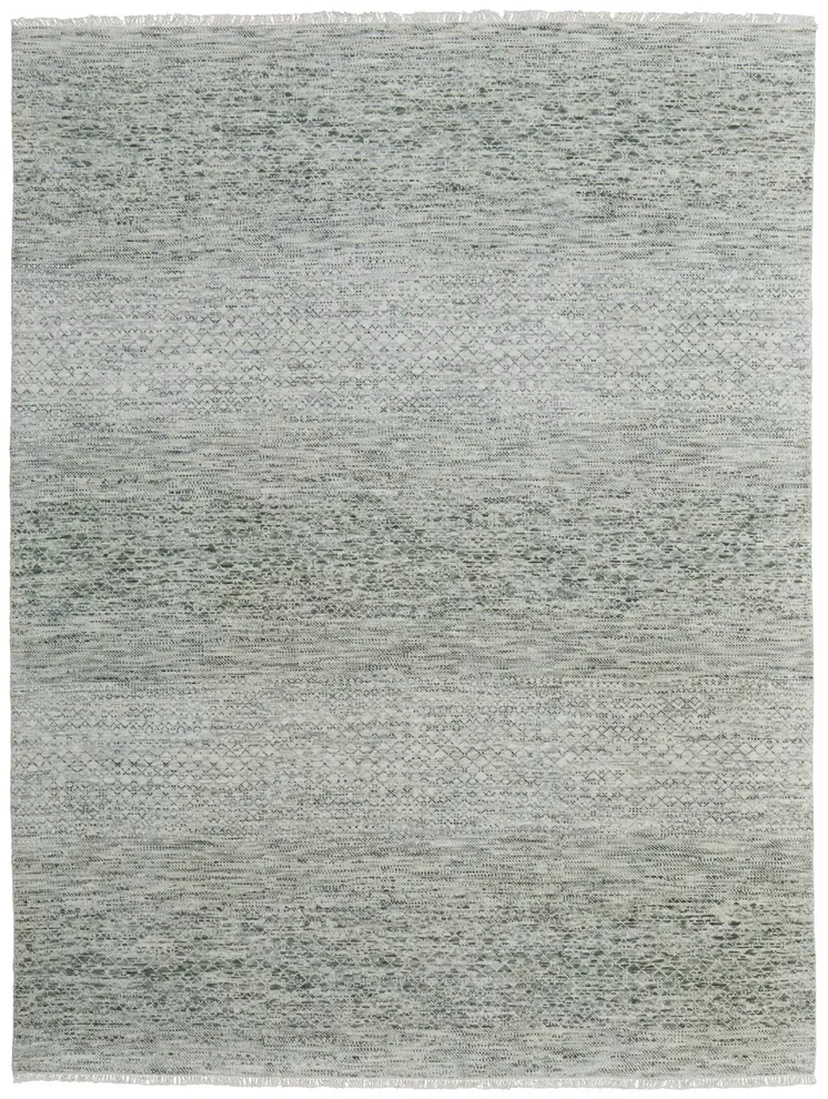 6' X 9' Ivory and Green Wool Hand Knotted Area Rug With Fringe