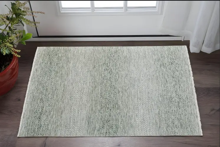 2' X 3' Ivory and Green Wool Hand Knotted Area Rug With Fringe