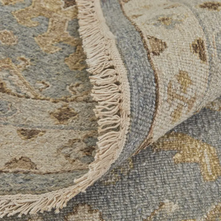8' X 10' Gray and Ivory Wool Oriental Hand Knotted Area Rug With Fringe