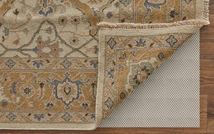 6' X 9' Ivory Gray and Tan Wool Oriental Hand Knotted Area Rug With Fringe