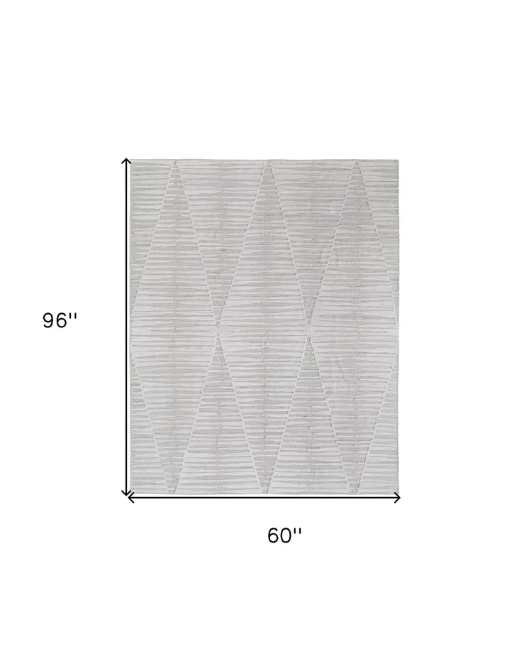 5' X 8' Ivory Geometric Hand Woven Area Rug