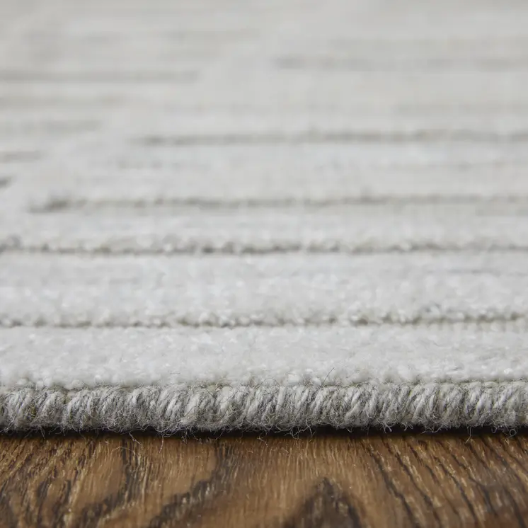 2' X 3' Ivory Geometric Hand Woven Area Rug