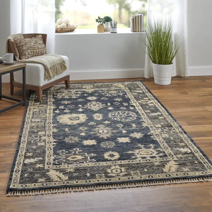 2' X 3' Blue and Gray Wool Floral Hand Knotted Area Rug With Fringe