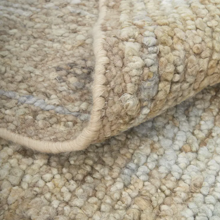4' X 6' Tan and Ivory Wool Floral Hand Knotted Area Rug