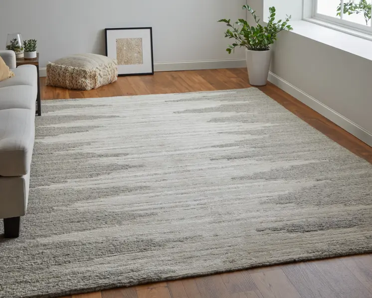 9' X 13' Gray and Ivory Ombre Hand Woven Area Rug
