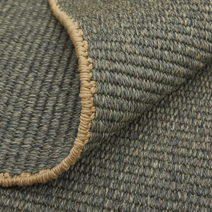 10' X 14' Green Hand Woven Area Rug