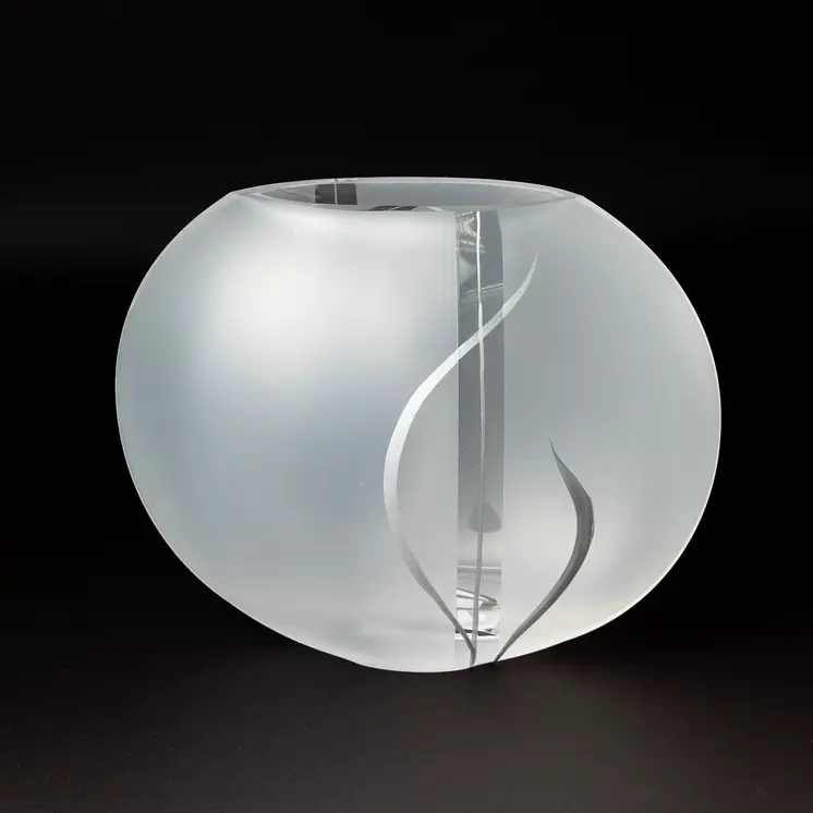 10" White Round Lead Free Frosted Crystal Table Vase