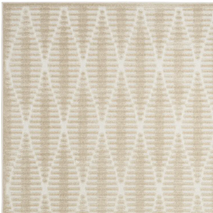 5' X 7' Beige Geometric Area Rug
