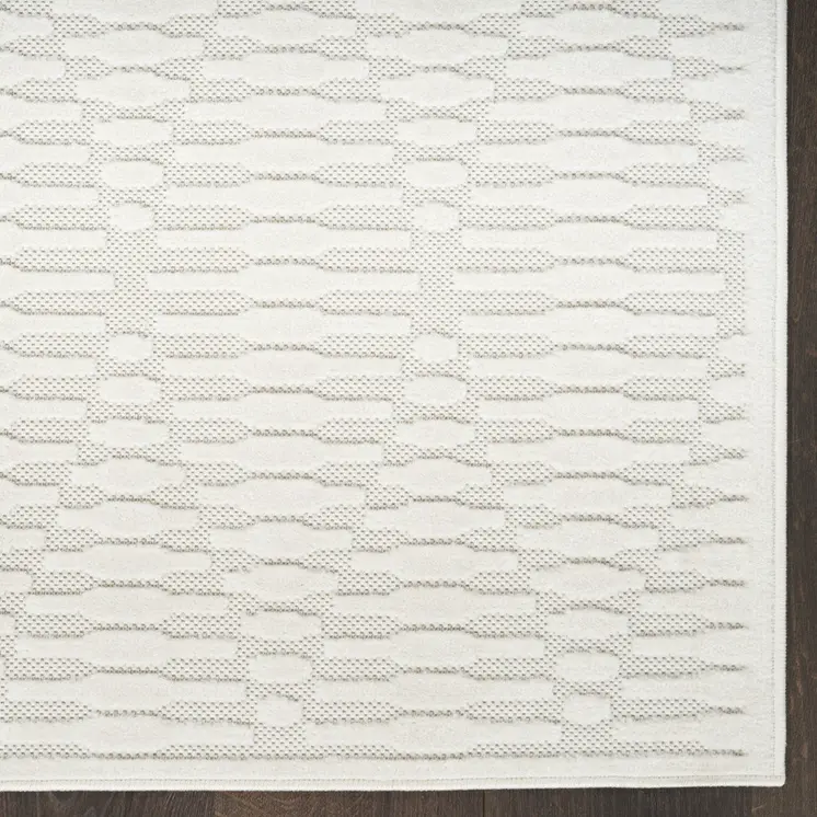 5' X 7' Ivory Geometric Area Rug