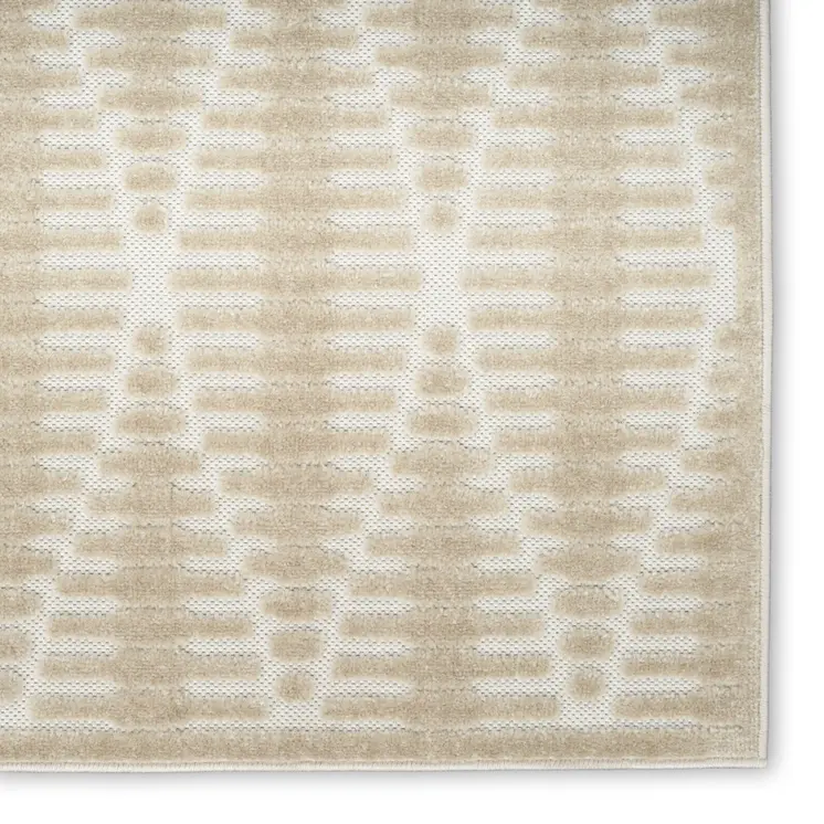 7' X 9' Beige Geometric Area Rug