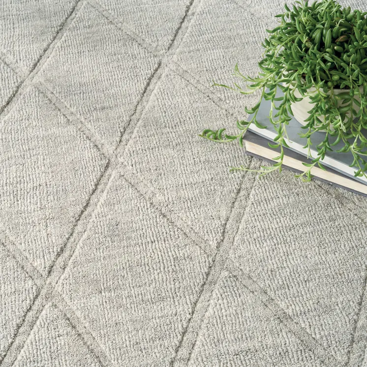 5' X 7' Gray Wool Geometric Area Rug