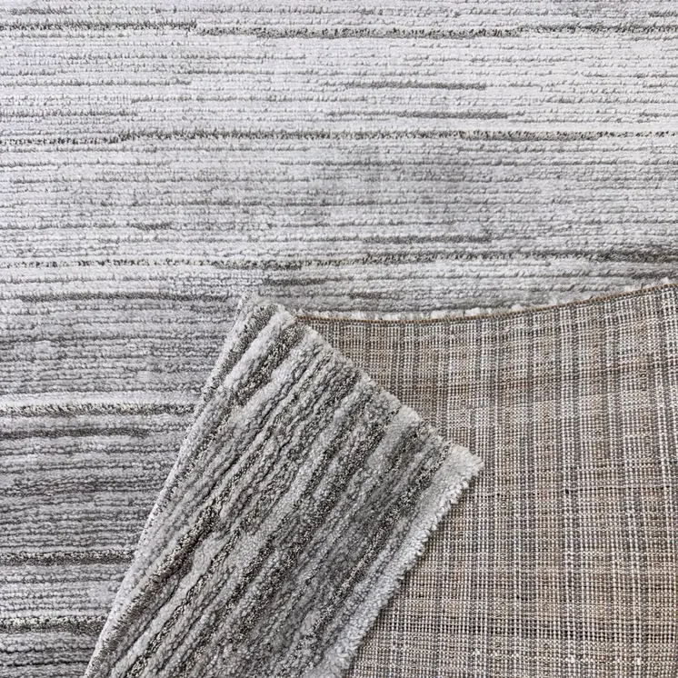 4' X 6' Gray Abstract Area Rug