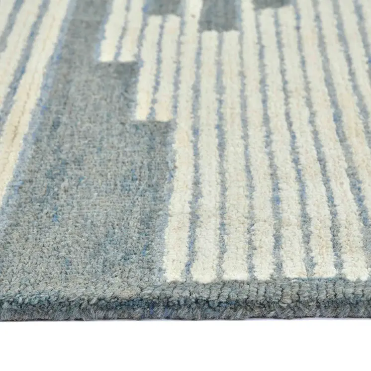 8' X 10' Blue And Ivory Wool Abstract Hand Hooked Area Rug