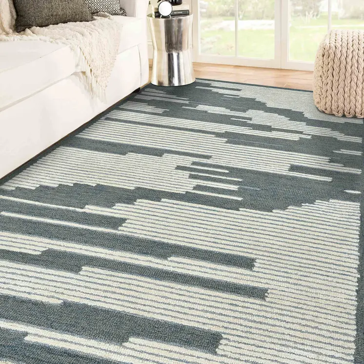 8' X 10' Blue And Ivory Wool Abstract Hand Hooked Area Rug