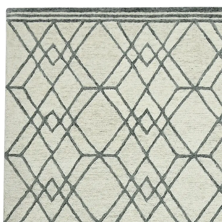 5' X 8' Ivory And Gray Wool Geometric Hand Hooked Area Rug