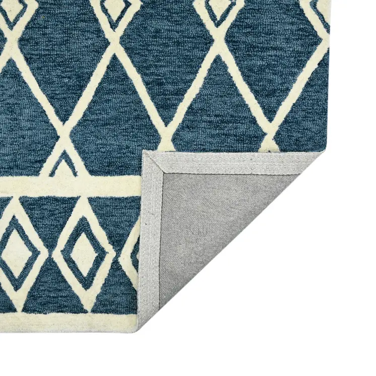 5' X 8' Blue And Ivory Wool Argyle Hand Hooked Area Rug
