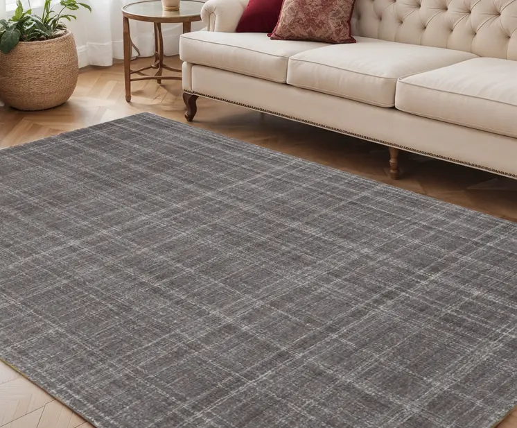 5' X 7' Graphite And Ivory Wool Plaid Hand Tufted Area Rug