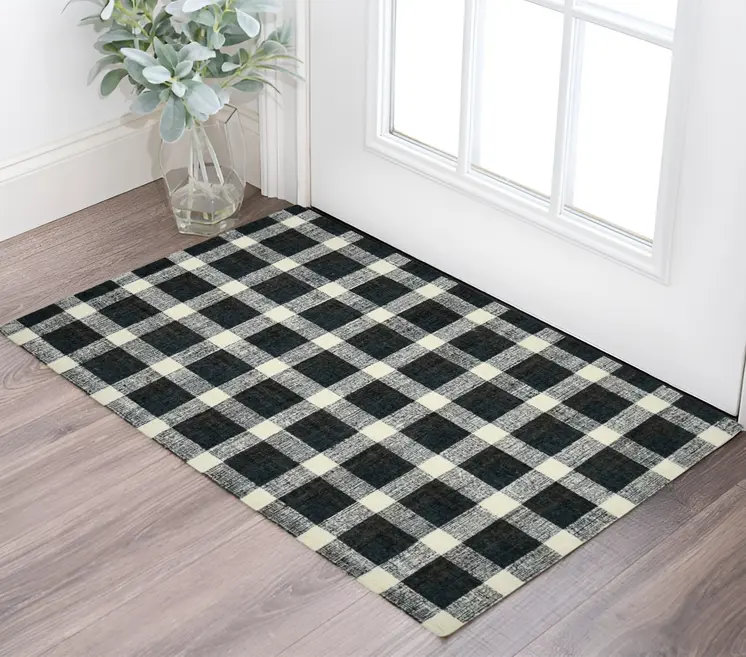 2' X 3' Charcoal And Ivory Wool Plaid Hand Tufted Area Rug