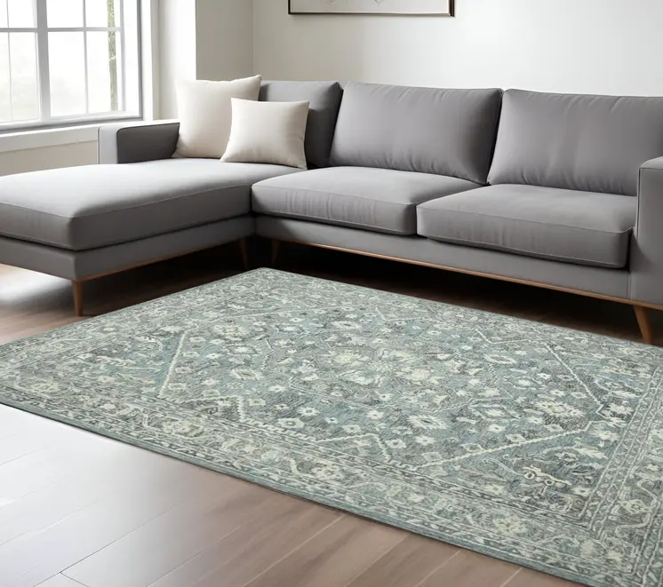 8' X 10' Sky Blue Gray And Ivory Wool Oriental Hand Tufted Area Rug