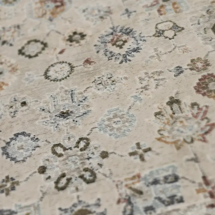 5' X 8' Ivory Blue And Gray Floral Medallion Area Rug