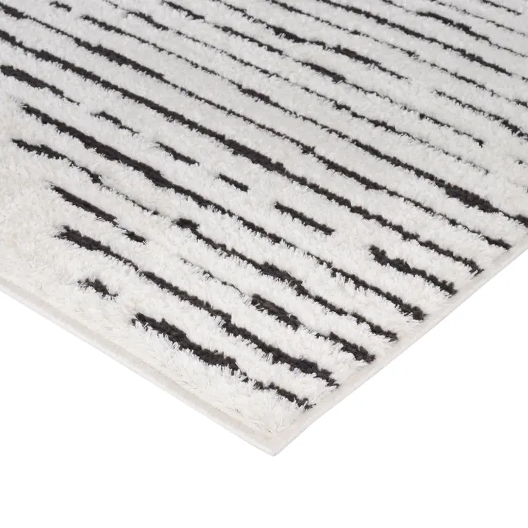 4' X 6' Ivory And Black Geometric Area Rug