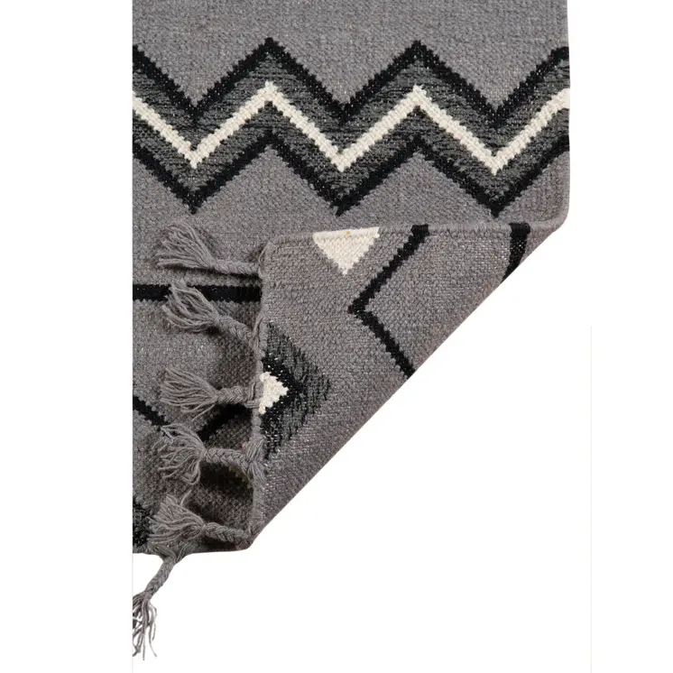 2' X 3' Gray White And Black Wool Tribal Flatweave Handmade Area Rug With Fringe