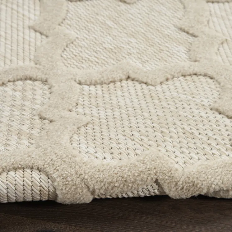 4' Cream And Beige Round Geometric Indoor Outdoor Area Rug