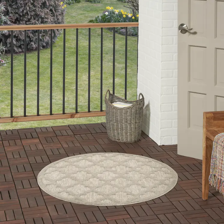 4' Cream And Beige Round Geometric Indoor Outdoor Area Rug