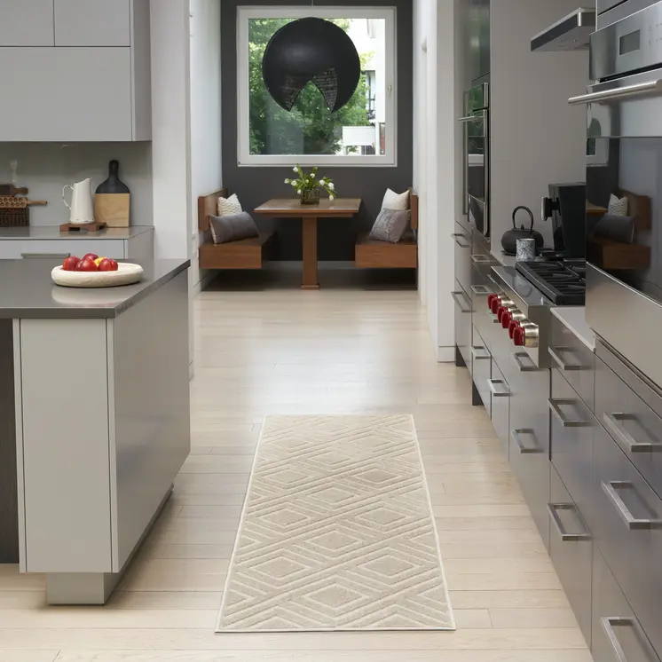 6' Beige Geometric Runner Rug