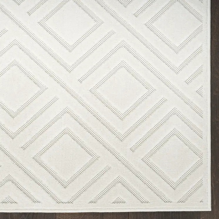 6' Ivory Geometric Runner Rug