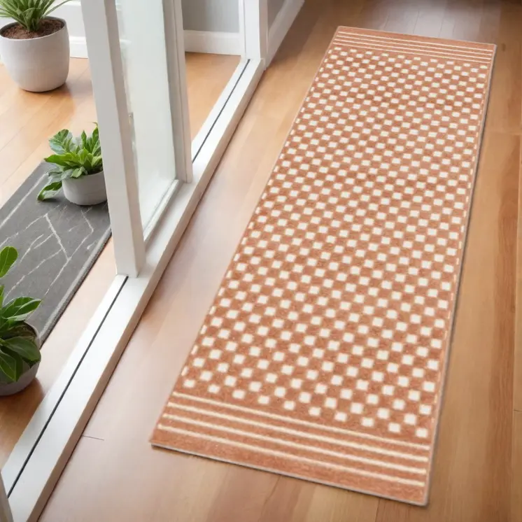 6' Brown Geometric Runner Rug