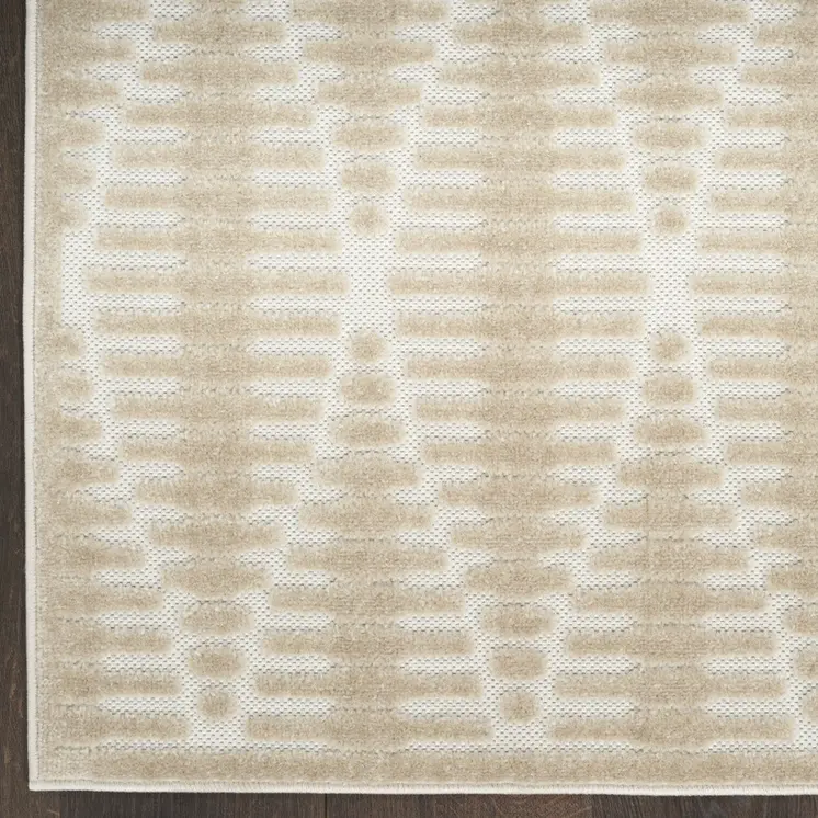 6' Beige Geometric Runner Rug
