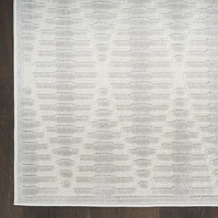 6' Gray Geometric Runner Rug