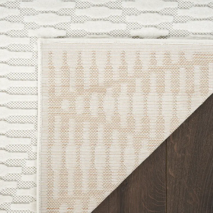 6' Ivory Geometric Runner Rug