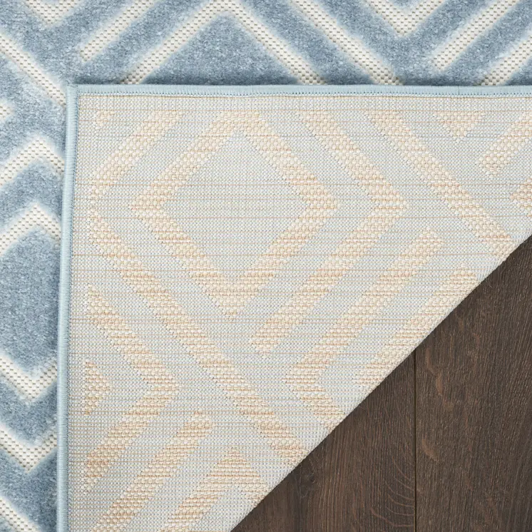 4' X 6' Blue Geometric Area Rug