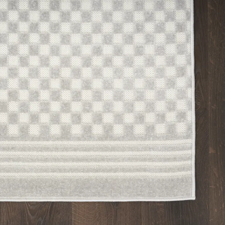 4' X 6' Gray Geometric Area Rug