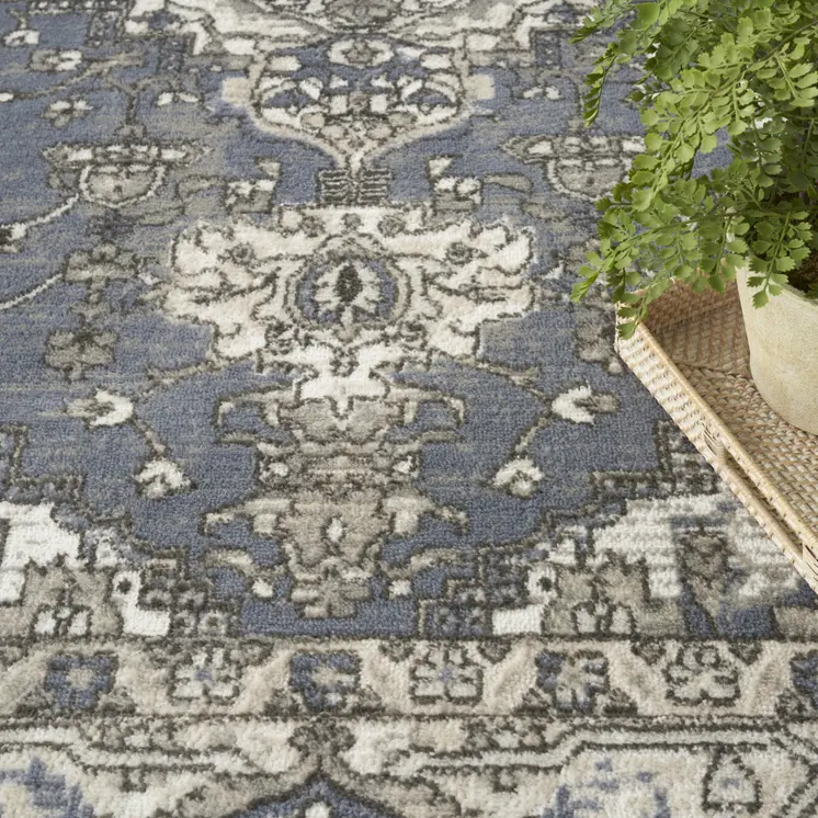 8' Blue Floral Power Loom Round Rug