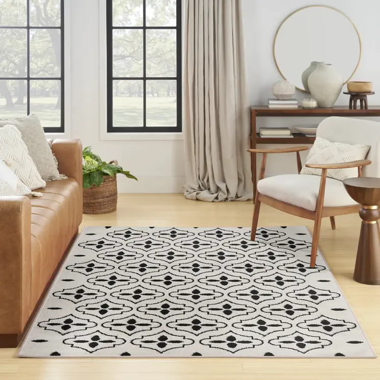 4' X 6' Ivory And Black Geometric Indoor Outdoor Area Rug