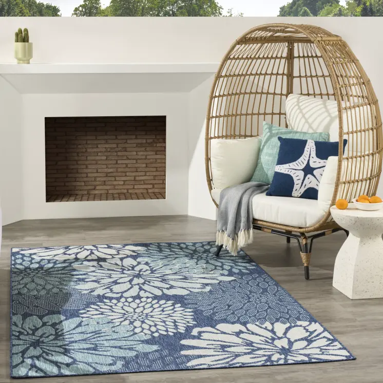 4' X 6' Navy Blue Floral Indoor Outdoor Area Rug