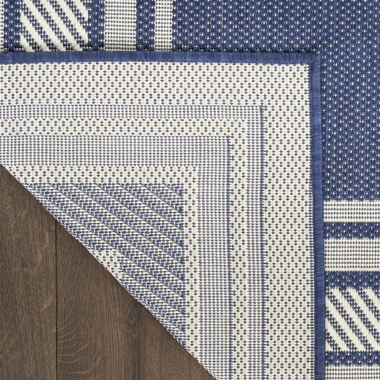 4' X 6' Navy Blue And Ivory Geometric Indoor Outdoor Area Rug