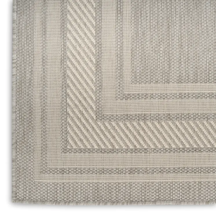 4' X 6' Gray Geometric Indoor Outdoor Area Rug