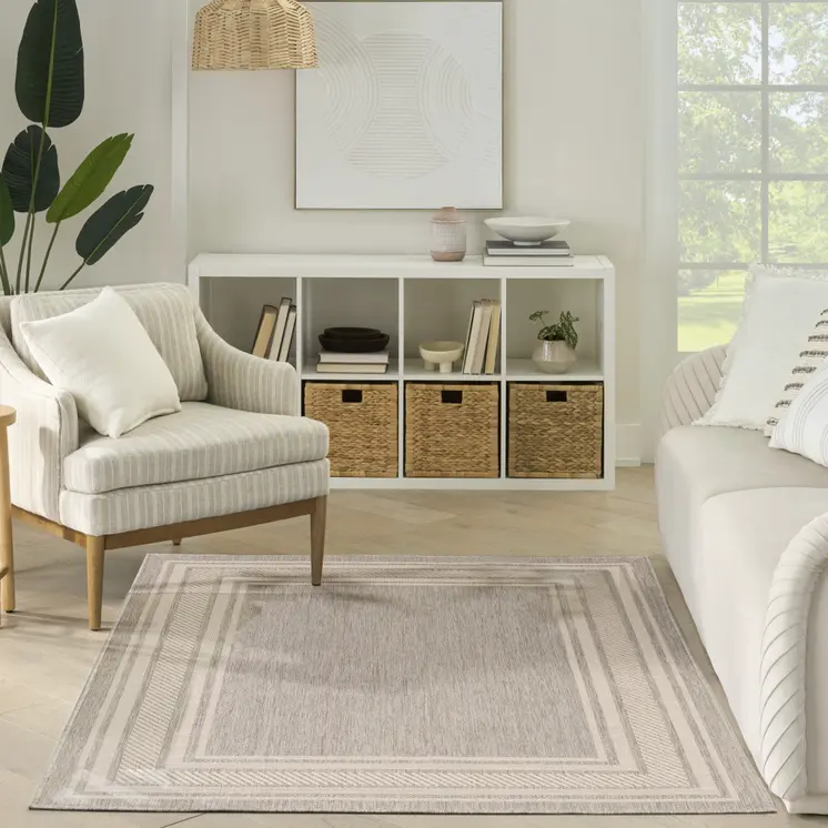 4' X 6' Gray Geometric Indoor Outdoor Area Rug