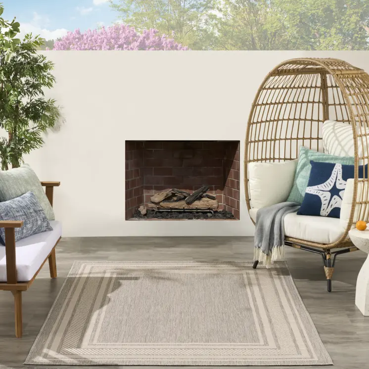 4' X 6' Gray Geometric Indoor Outdoor Area Rug