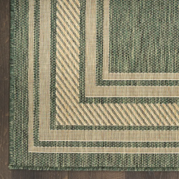 4' X 6' Green Geometric Indoor Outdoor Area Rug