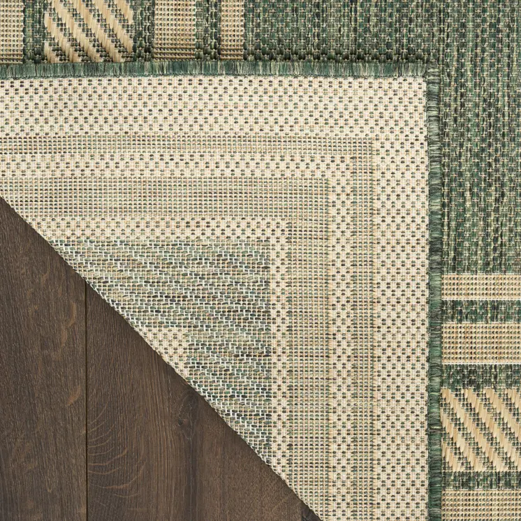 4' X 6' Green Geometric Indoor Outdoor Area Rug