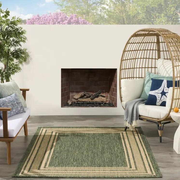 4' X 6' Green Geometric Indoor Outdoor Area Rug